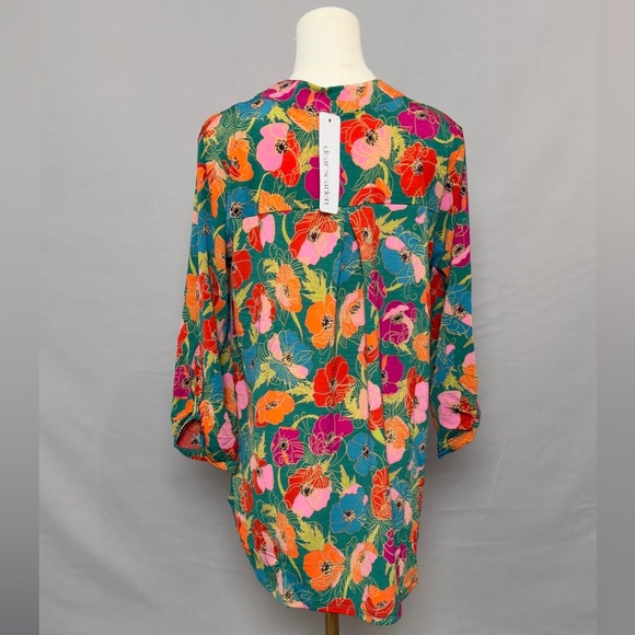 Dear Scarlett Vibrant Floral V-Neck Blouse With Rich Teal & Bold Multi Colors - Picture 3 of 7